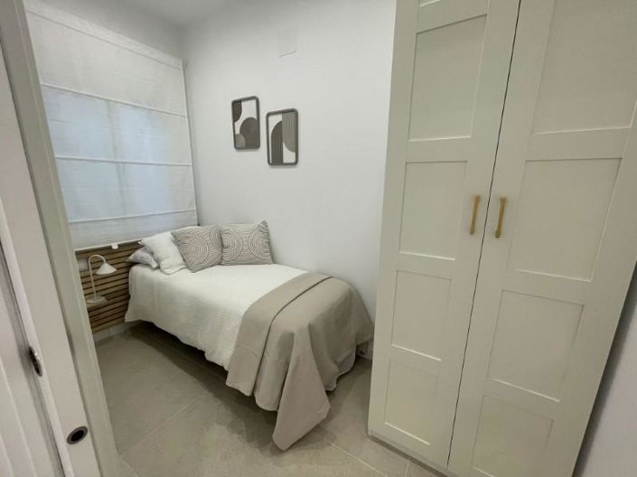 Image No.12-2 Bed Bungalow for sale