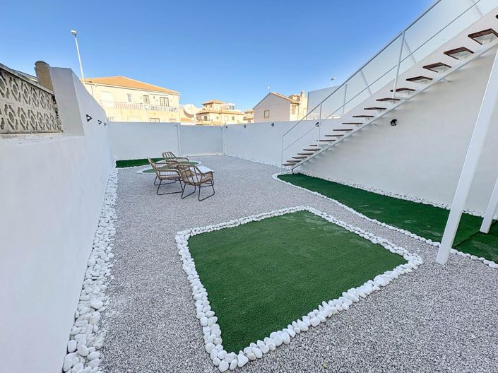 Image No.3-2 Bed Bungalow for sale