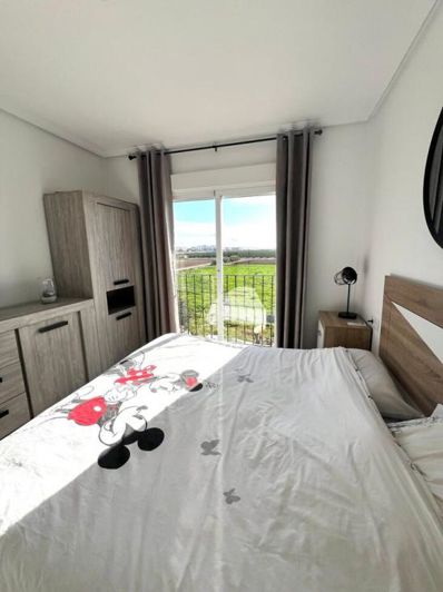 Image No.7-3 Bed House for sale