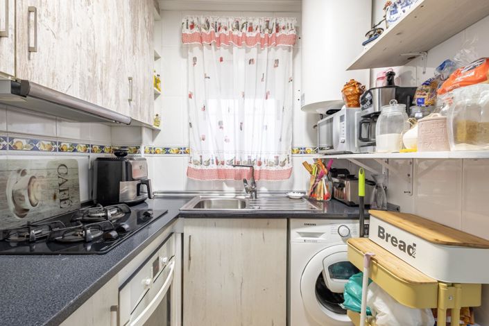 Image No.5-2 Bed Apartment for sale