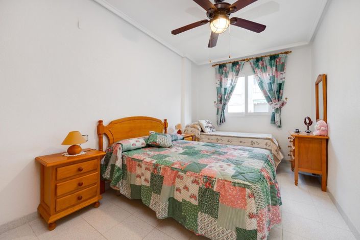 Image No.17-2 Bed Apartment for sale