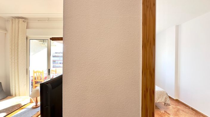 Image No.23-2 Bed Apartment for sale