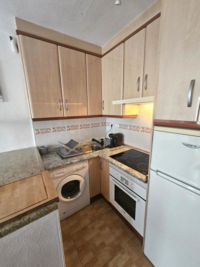 Image No.8-2 Bed Bungalow for sale