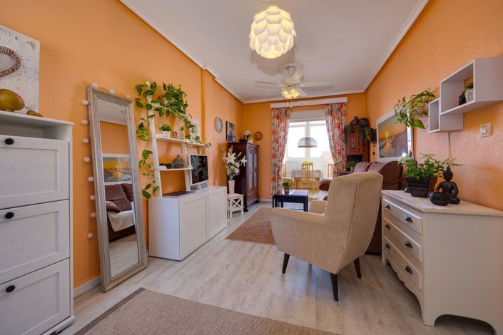 Image No.10-2 Bed Bungalow for sale