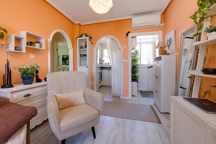 Image No.9-2 Bed Bungalow for sale