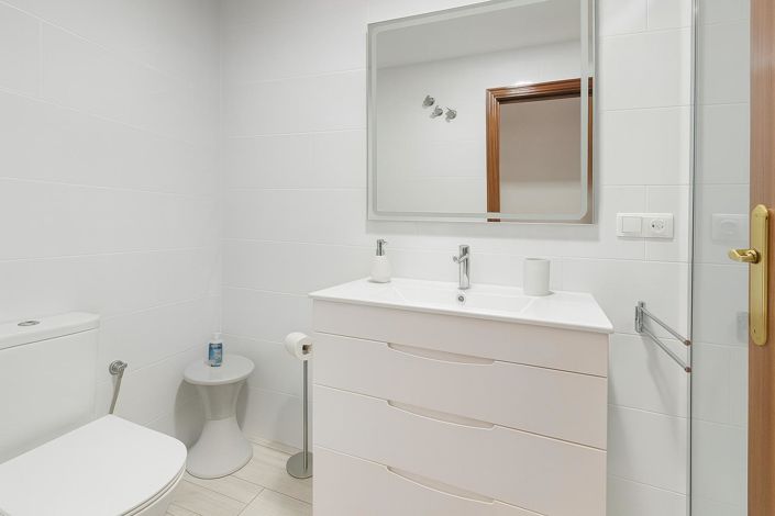 Image No.7-2 Bed Apartment for sale