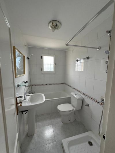 Image No.7-2 Bed Bungalow for sale