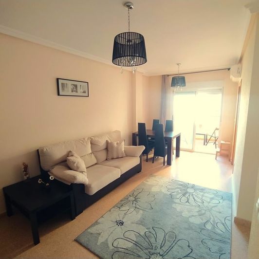 Image No.2-Appartement de 2 chambres à vendre à Torrevieja