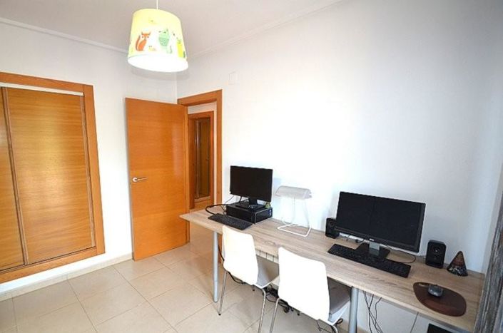 Image No.8-2 Bed Apartment for sale