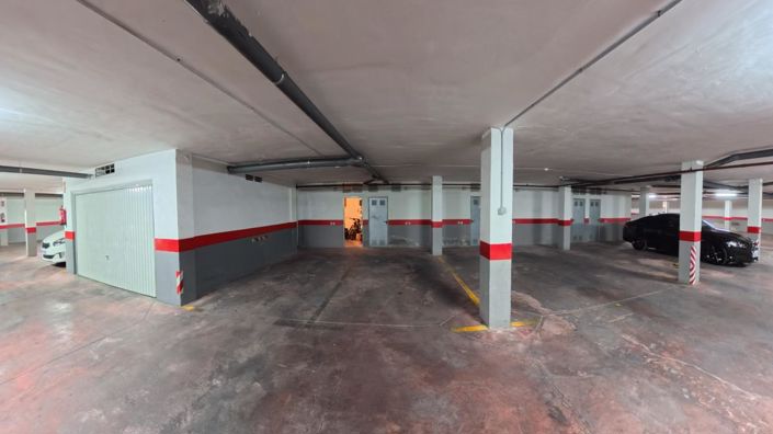 Image No.24-2 Bed Property for sale