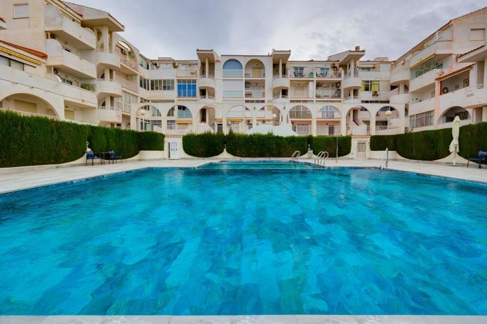 Image No.28-2 Bed Apartment for sale