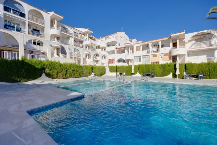 Image No.37-2 Bed Apartment for sale