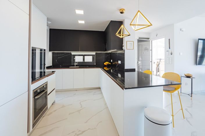 Image No.14-2 Bed Apartment for sale