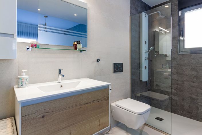 Image No.17-2 Bed Apartment for sale