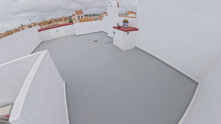 Image No.20-2 Bed Bungalow for sale