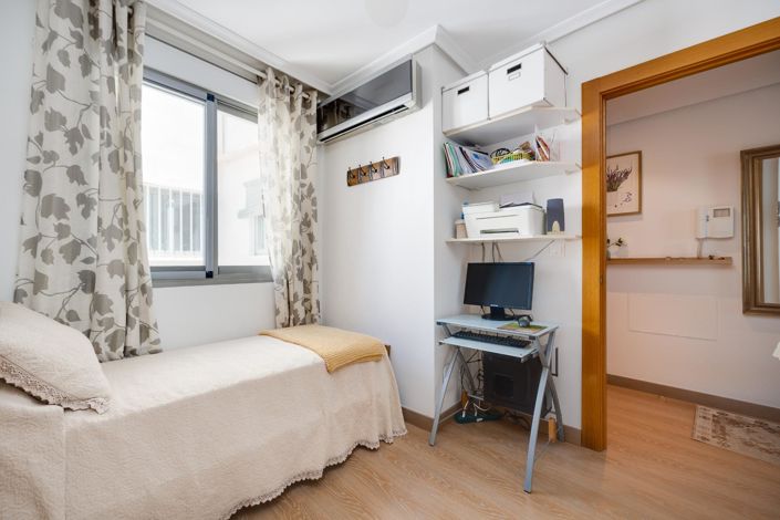 Image No.38-2 Bed Penthouse for sale