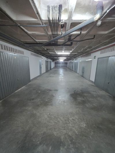 Image No.15-2 Bed Property for sale