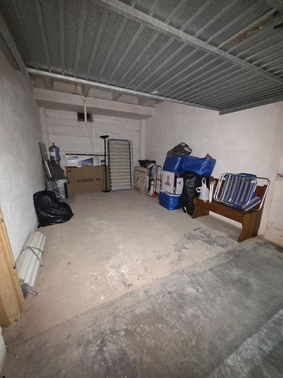 Image No.16-2 Bed Property for sale