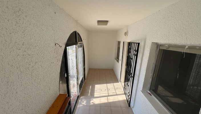 Image No.3-Bungalow de 2 chambres à vendre à Torrevieja