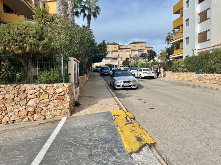 Image No.40-2 Bed Bungalow for sale