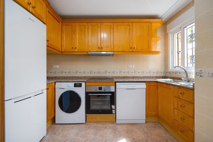 Image No.17-3 Bed Villa for sale