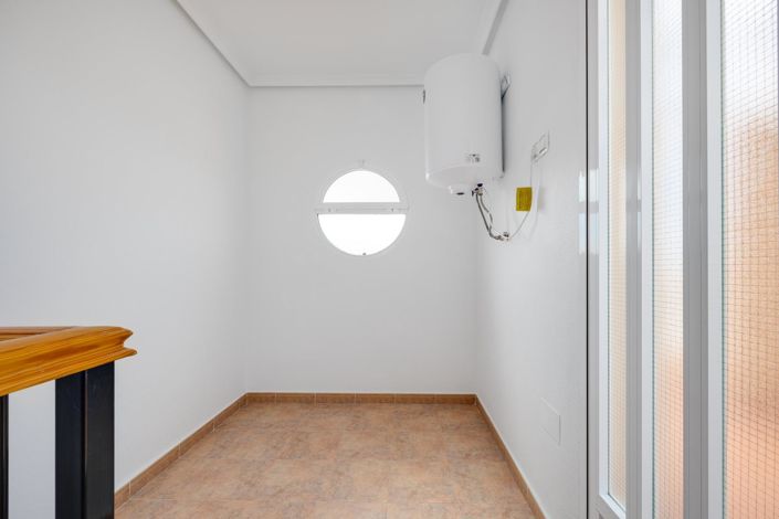 Image No.34-3 Bed Villa for sale