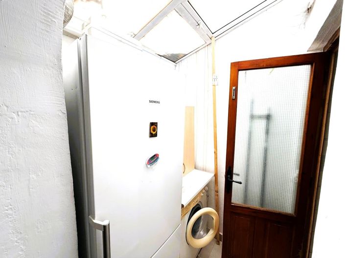 Image No.14-2 Bed House for sale