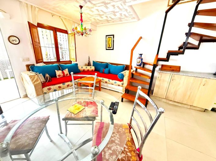 Image No.7-2 Bed House for sale