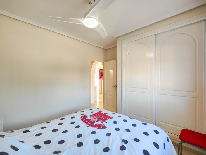 Image No.38-2 Bed Villa for sale