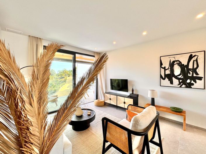 Image No.21-2 Bed Apartment for sale