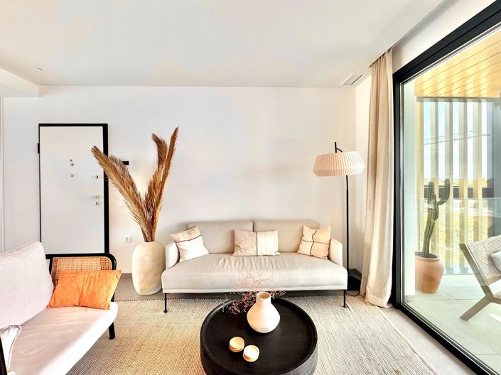 Image No.23-2 Bed Apartment for sale