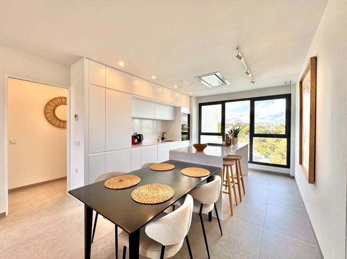 Image No.3-2 Bed Apartment for sale