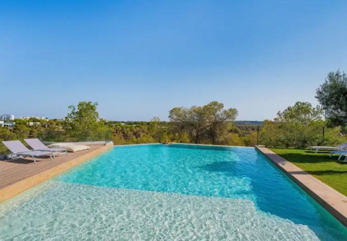 Image No.37-2 Bed Apartment for sale