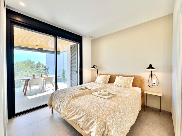 Image No.5-2 Bed Apartment for sale