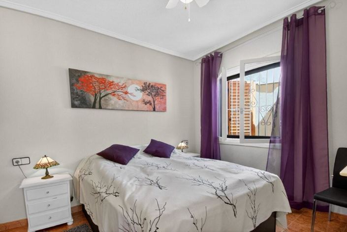 Image No.10-3 Bed Flat for sale