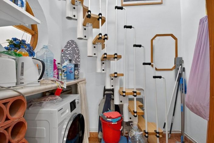 Image No.8-3 Bed Flat for sale