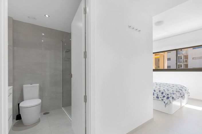 Image No.17-2 Bed Apartment for sale