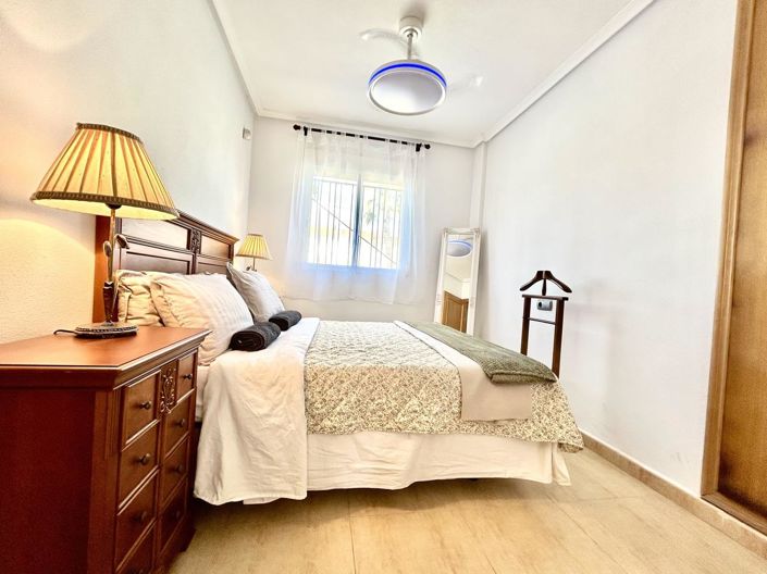 Image No.20-2 Bed Apartment for sale