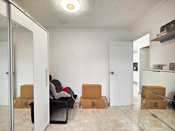 Image No.23-2 Bed House for sale