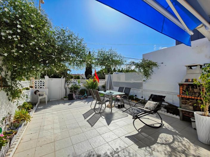Image No.4-2 Bed House for sale