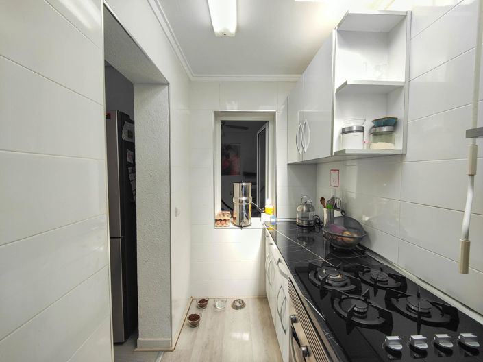 Image No.20-2 Bed House for sale
