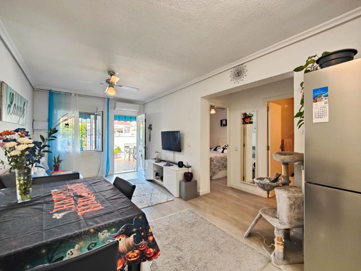 Image No.21-2 Bed House for sale