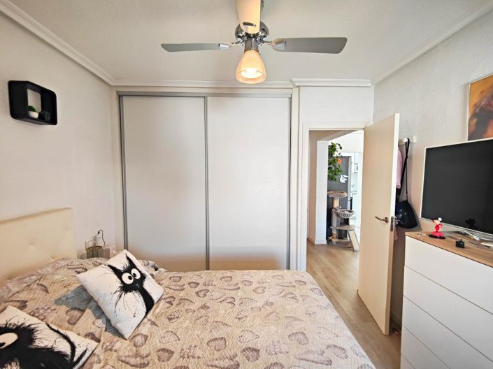 Image No.29-2 Bed House for sale
