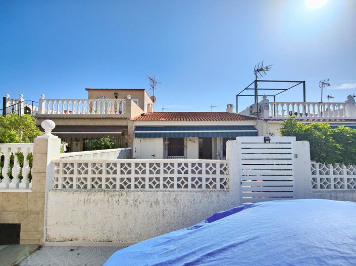 Image No.34-2 Bed House for sale