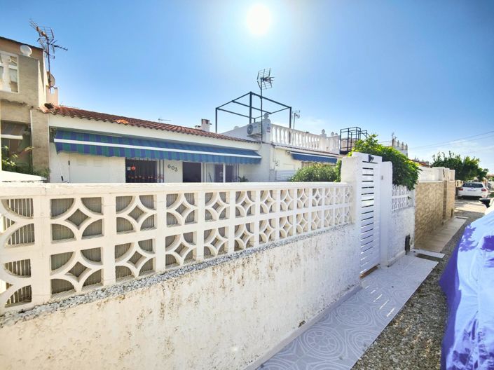 Image No.35-2 Bed House for sale