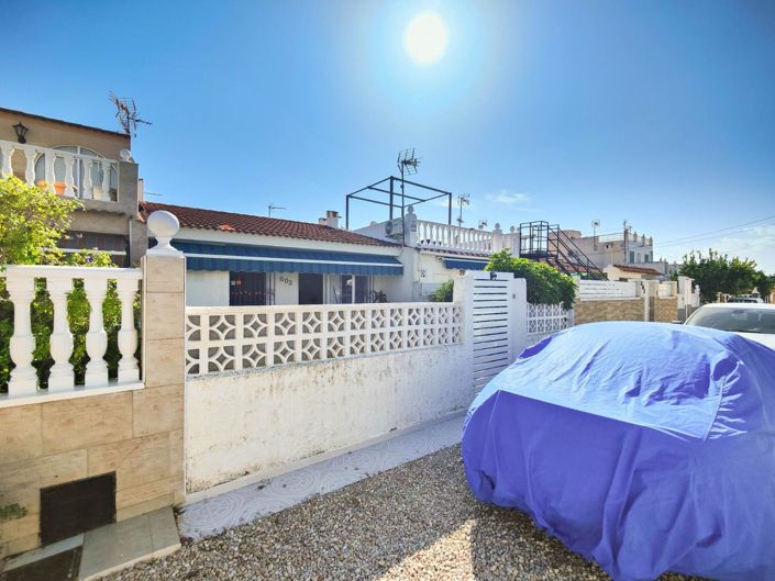 Image No.36-2 Bed House for sale