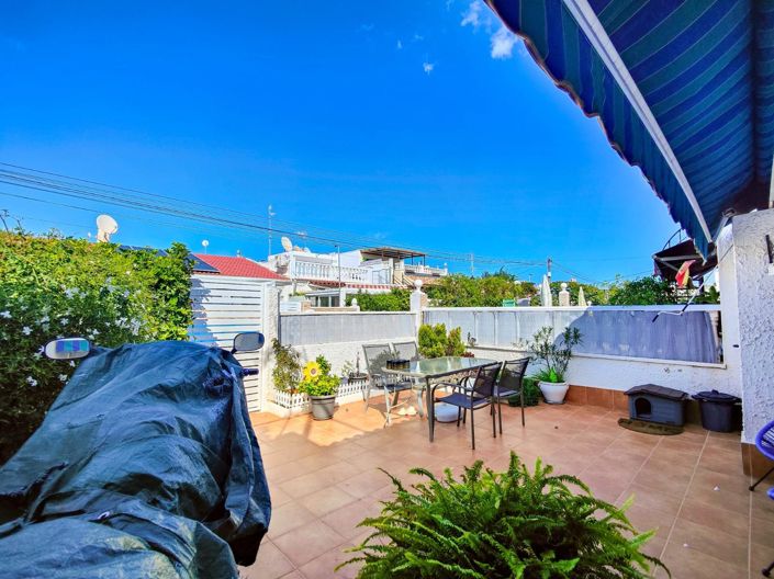 Image No.7-2 Bed House for sale