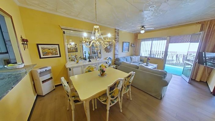 Image No.20-3 Bed Apartment for sale