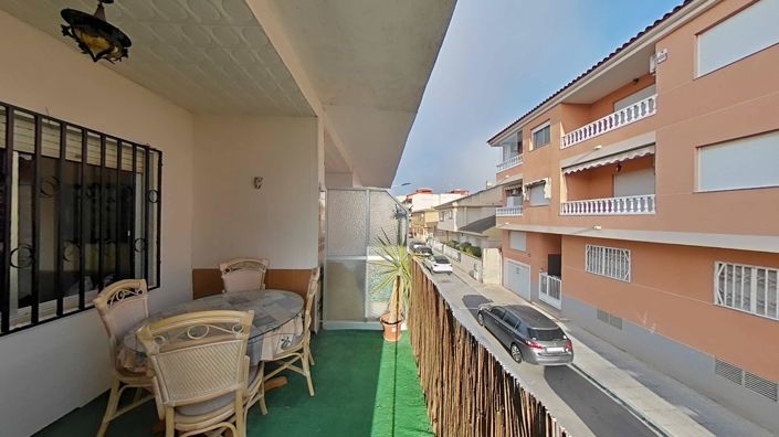 Image No.24-3 Bed Apartment for sale