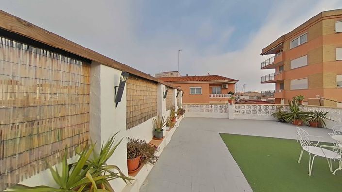 Image No.31-3 Bed Apartment for sale
